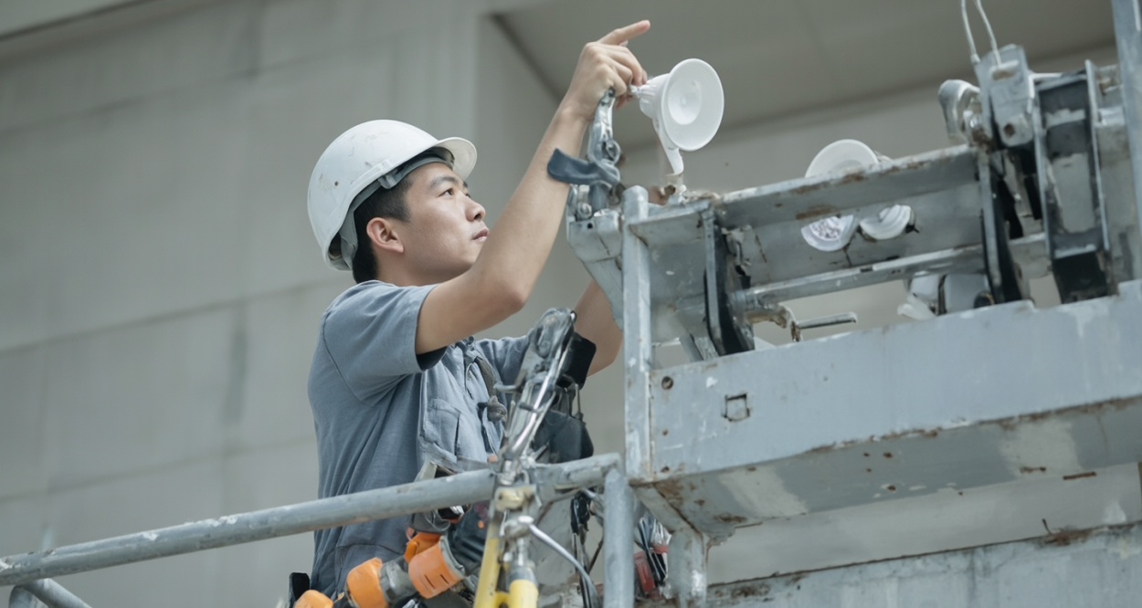 高空车出租租赁：轻松解决高空作业难题轮播图3